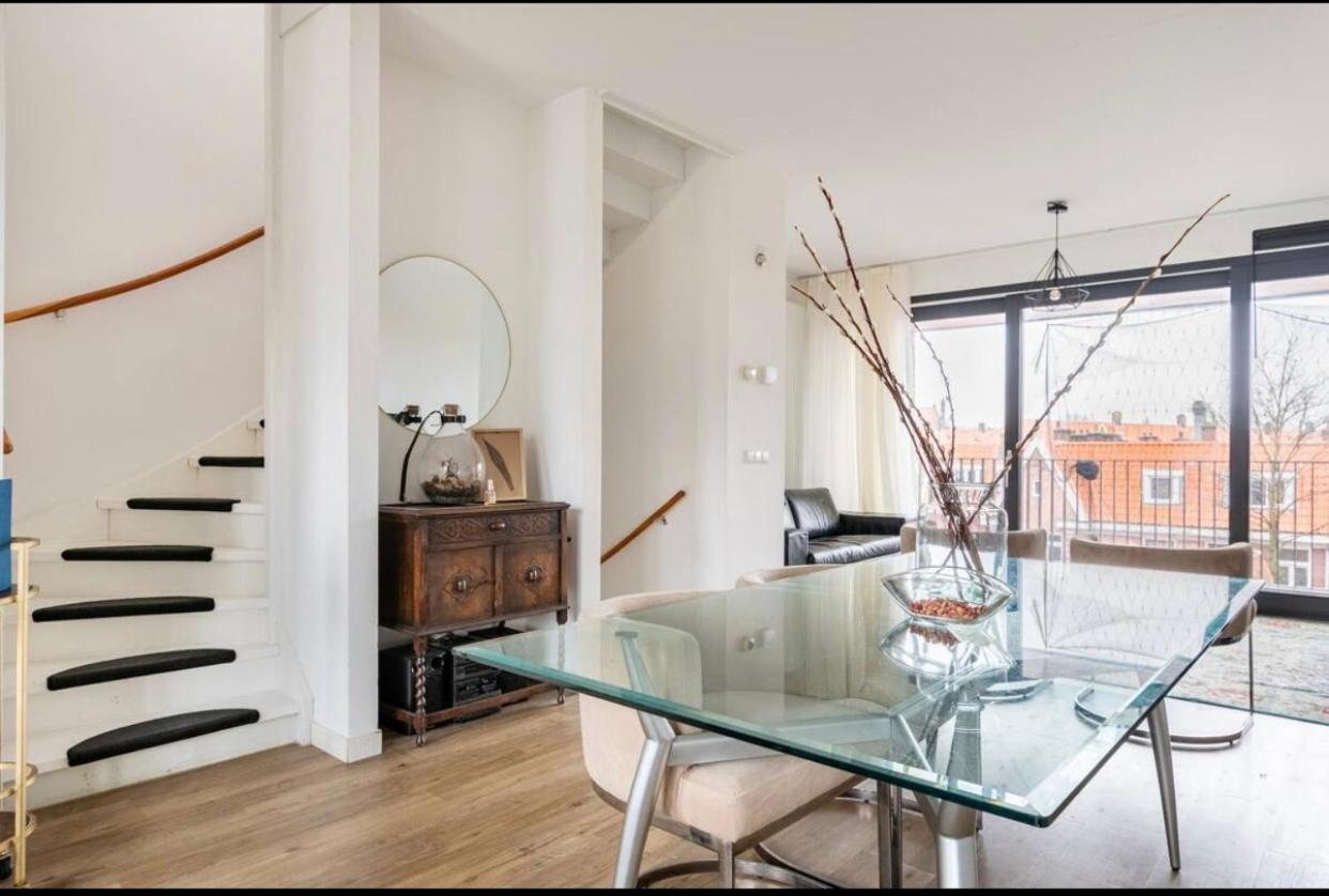 4-Bedroom- Central Located- 120 Sqr Meter Apartment Amsterdam Buitenkant foto