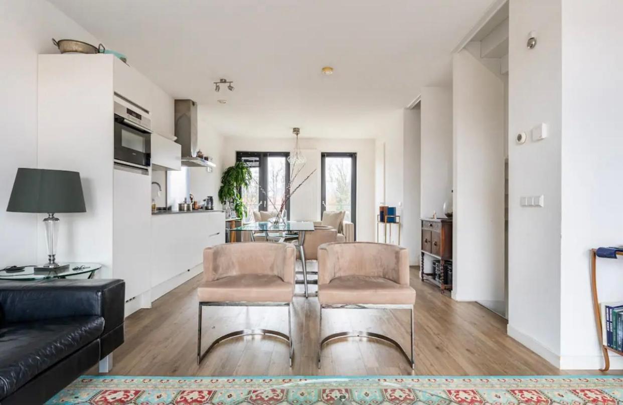 4-Bedroom- Central Located- 120 Sqr Meter Apartment Amsterdam Buitenkant foto