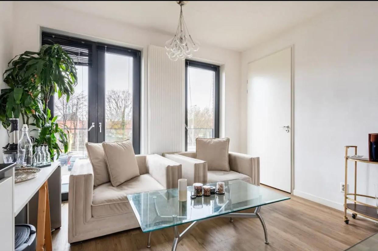 4-Bedroom- Central Located- 120 Sqr Meter Apartment Amsterdam Buitenkant foto