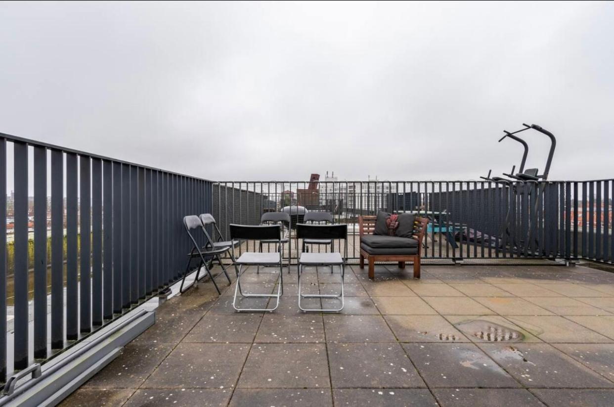 4-Bedroom- Central Located- 120 Sqr Meter Apartment Amsterdam Buitenkant foto