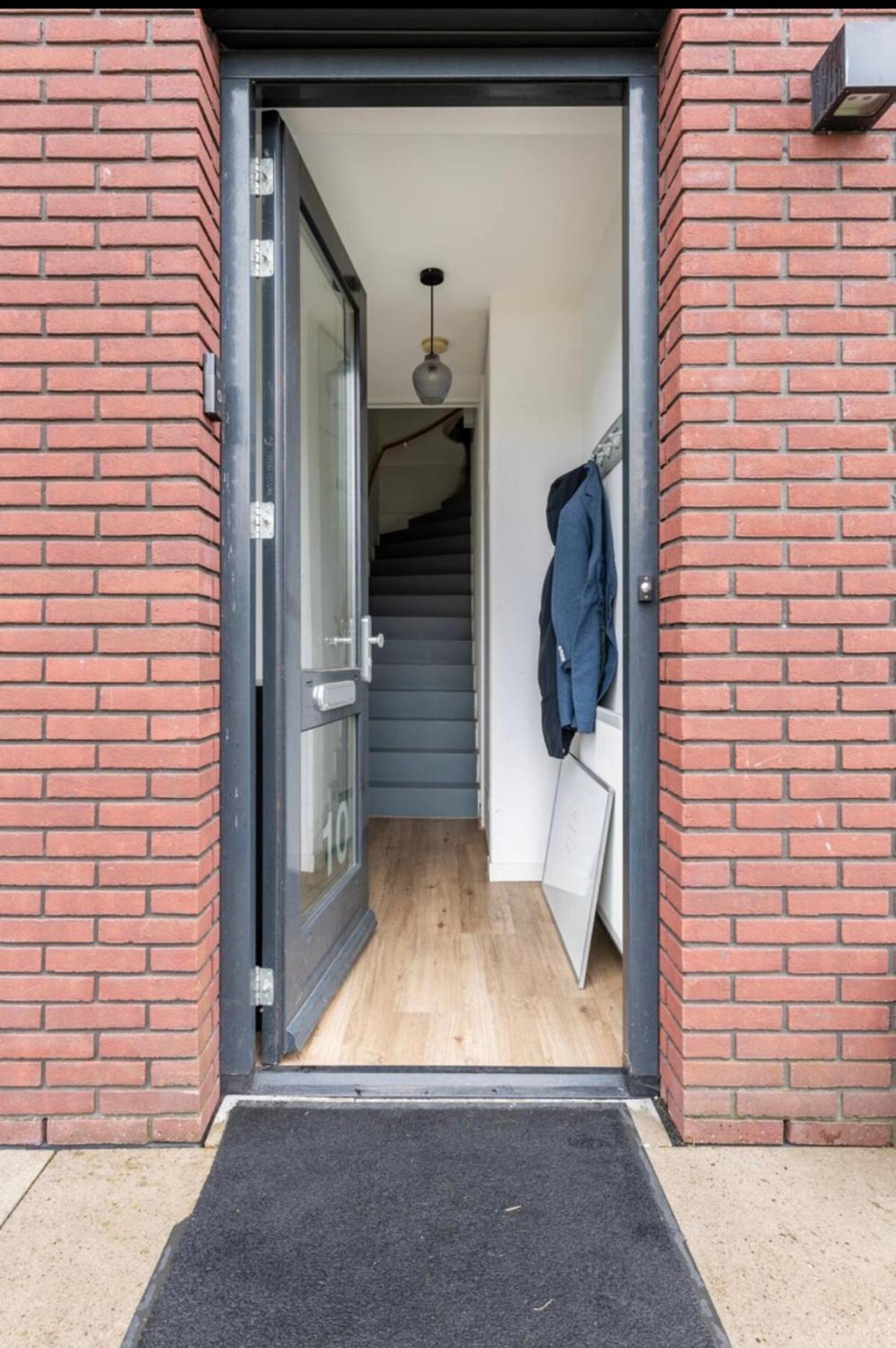 4-Bedroom- Central Located- 120 Sqr Meter Apartment Amsterdam Buitenkant foto